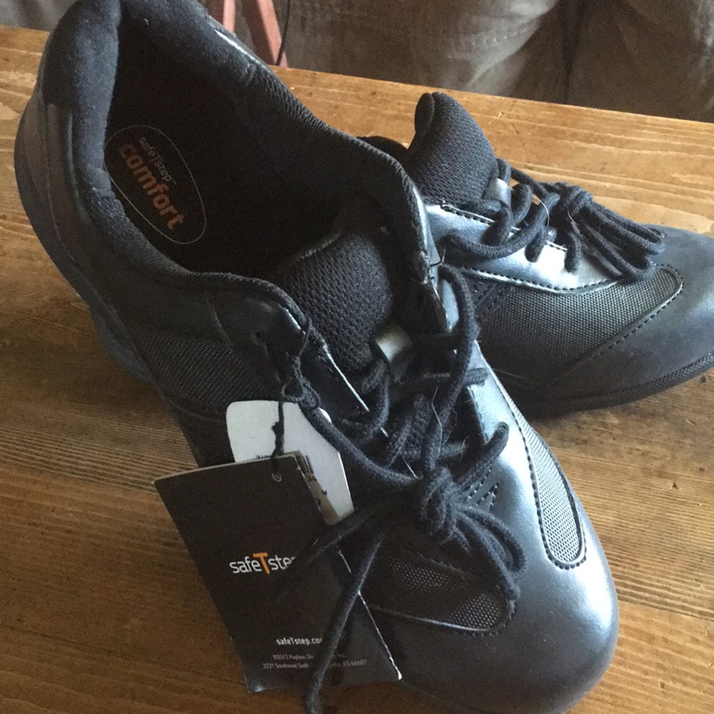 New black shoes